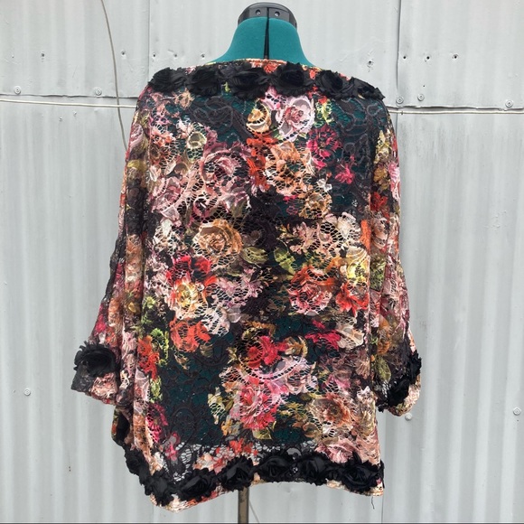 Handmade sequin, lace, and roses kimono jacket - Picture 6 of 8